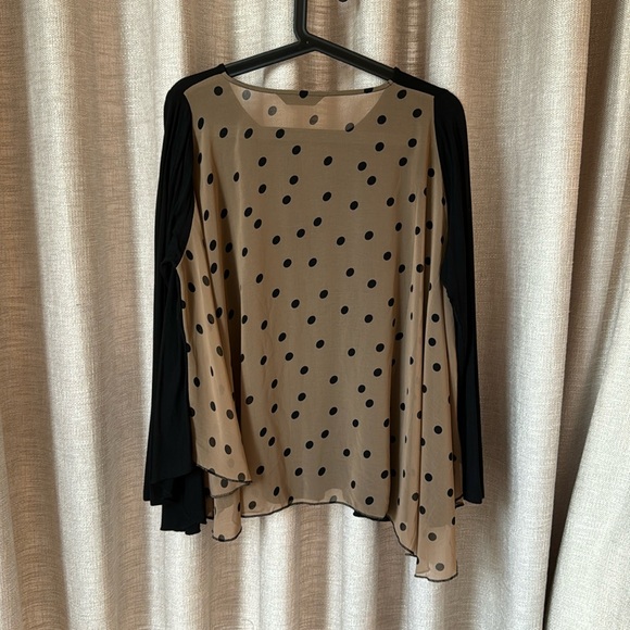 Black Long Sleeve T-shirt with Polka Dot Back - Picture 1 of 4